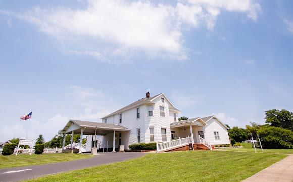 Boultinghouse Funeral Home gallery image 6